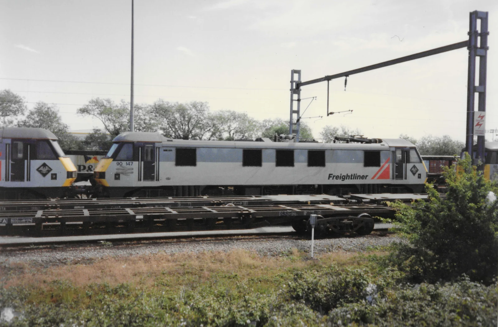 Class 90 image
